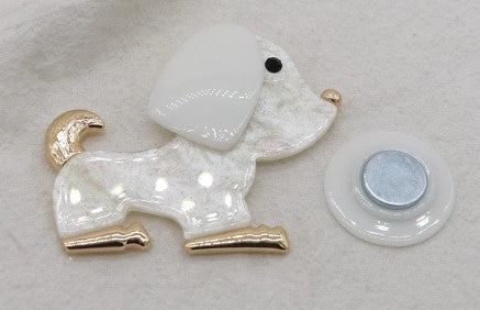 Broche magnétique Dog