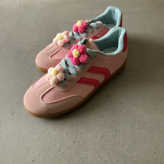 Sneakers tendance fleurs