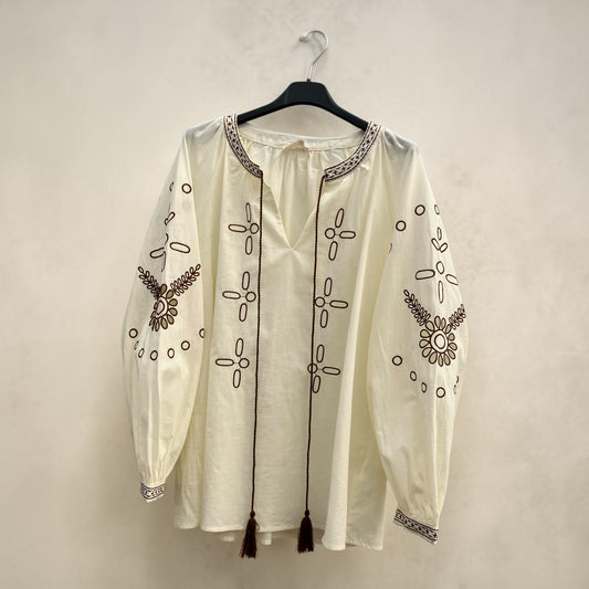 Chemise col V en lin mélangé avec broderies