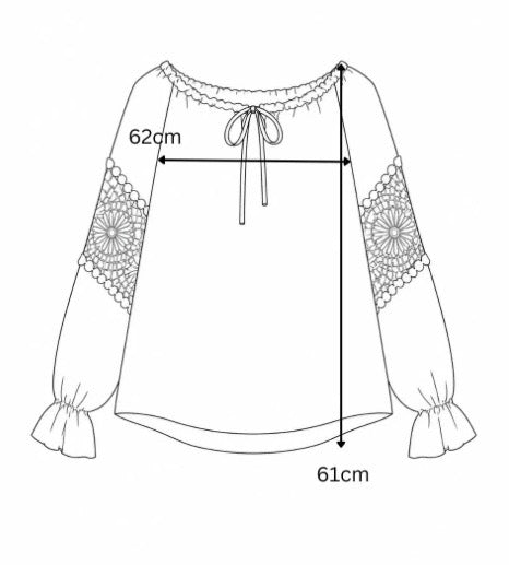 Blouse boho avec encolure bateau et dentelle crochetée