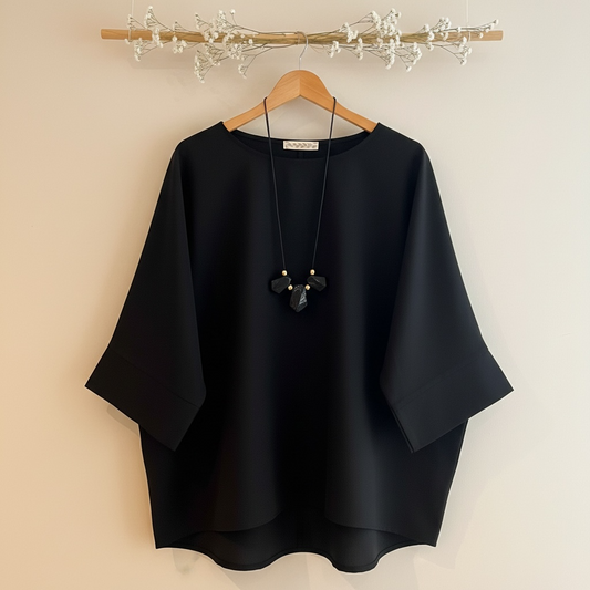 Blouse oversize fluide avec collier