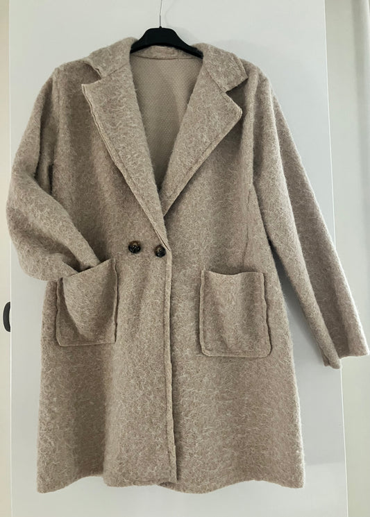 Manteau bouclée - coupe droite