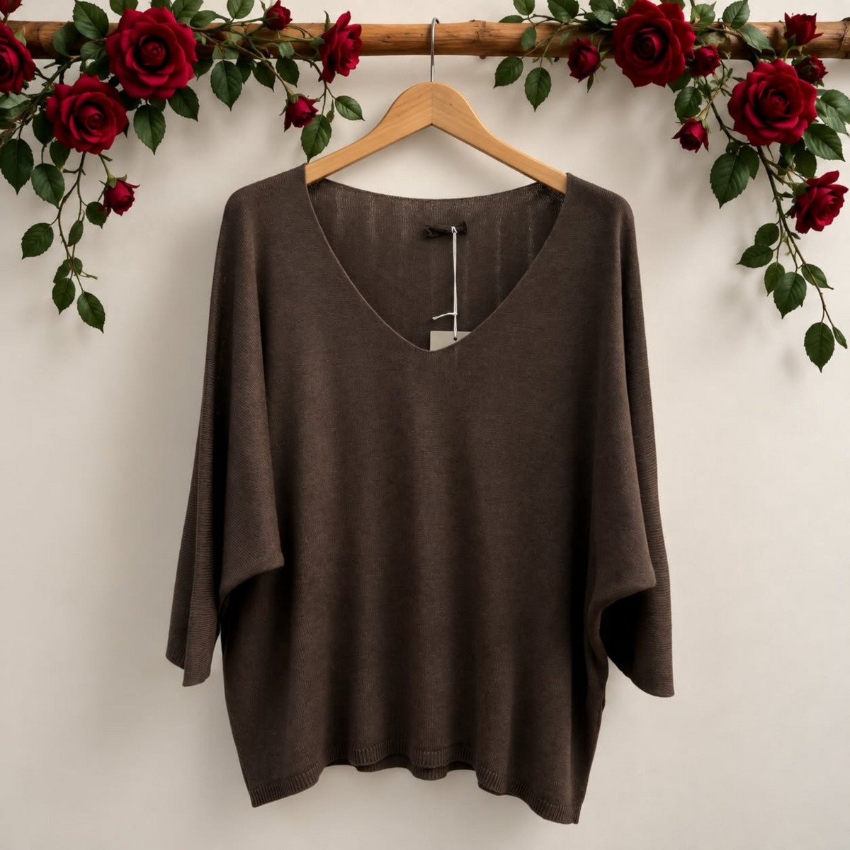 Pull léger col V manches 7/8