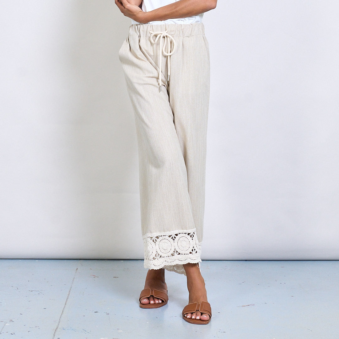 Pantalon avec dentelle