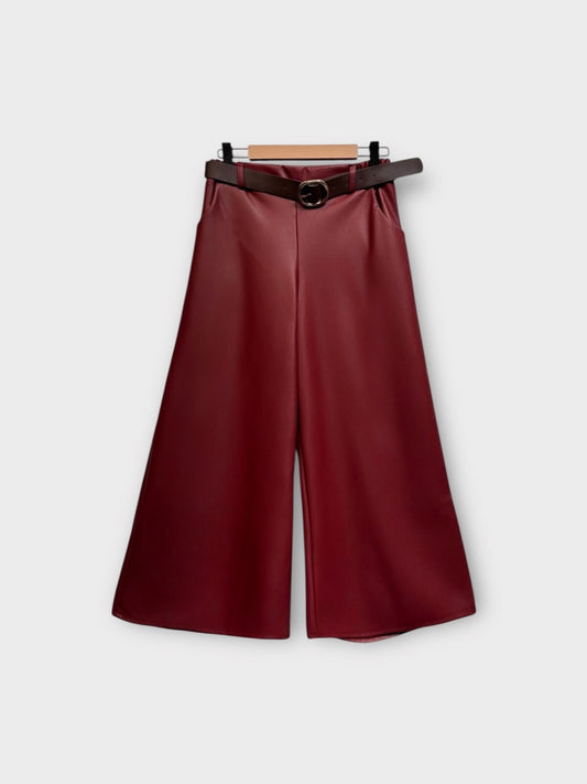 Pantalon en simili cuir droit évasé avec ceinture