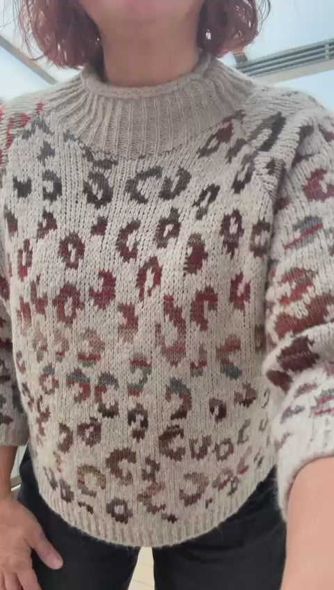 Pull en mélange de laine à col montant motif léopard